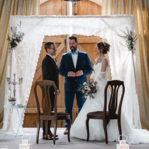 Hochzeit Heiraten Dekoverleih Traubogen Gut Holzhausen