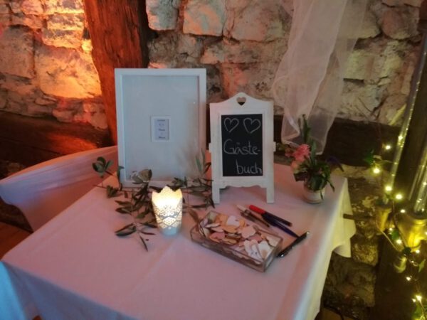 Tischtafel Weiß – Bild 4