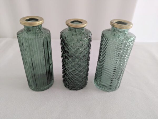 Vase opal grün mit Rillen, Flaschenvase 13cm – Bild 2