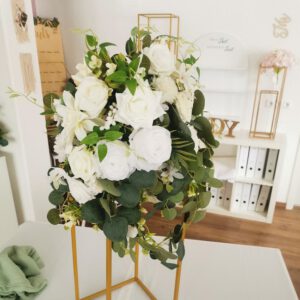 Blumenstrauß weiß grün